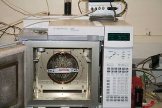 Picture of the Agilent Technoligies HP6890 GC-FID used in HIRAC.